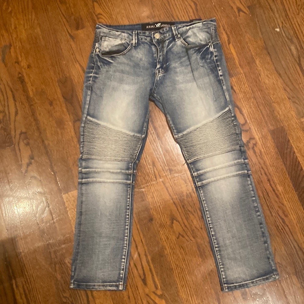 Skinny jeans